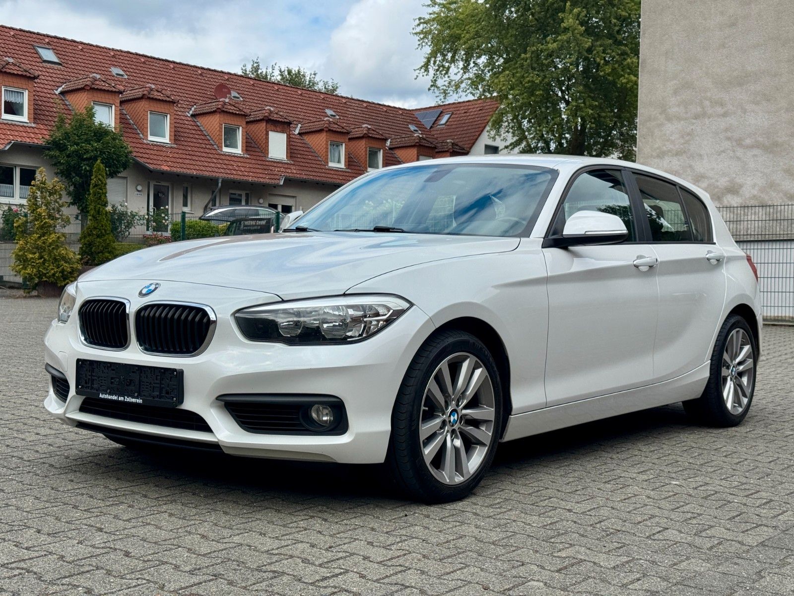 BMW 120